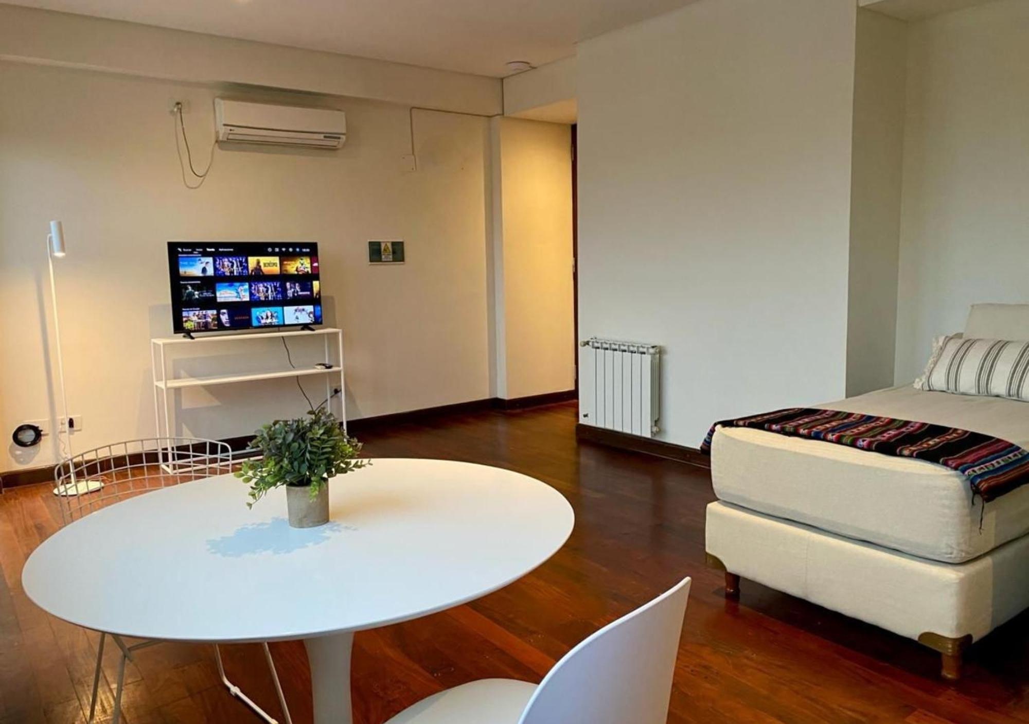 Roomie Salta By Dot Suites الغرفة الصورة